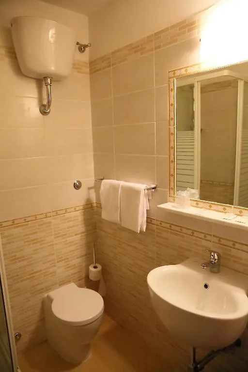 Hotel Principe Amedeo Rome